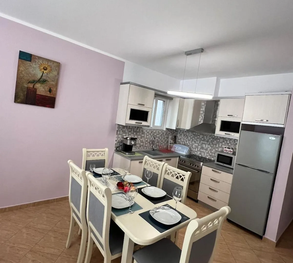 Apartment Near The Beach With Sea View & Balcony Saranda