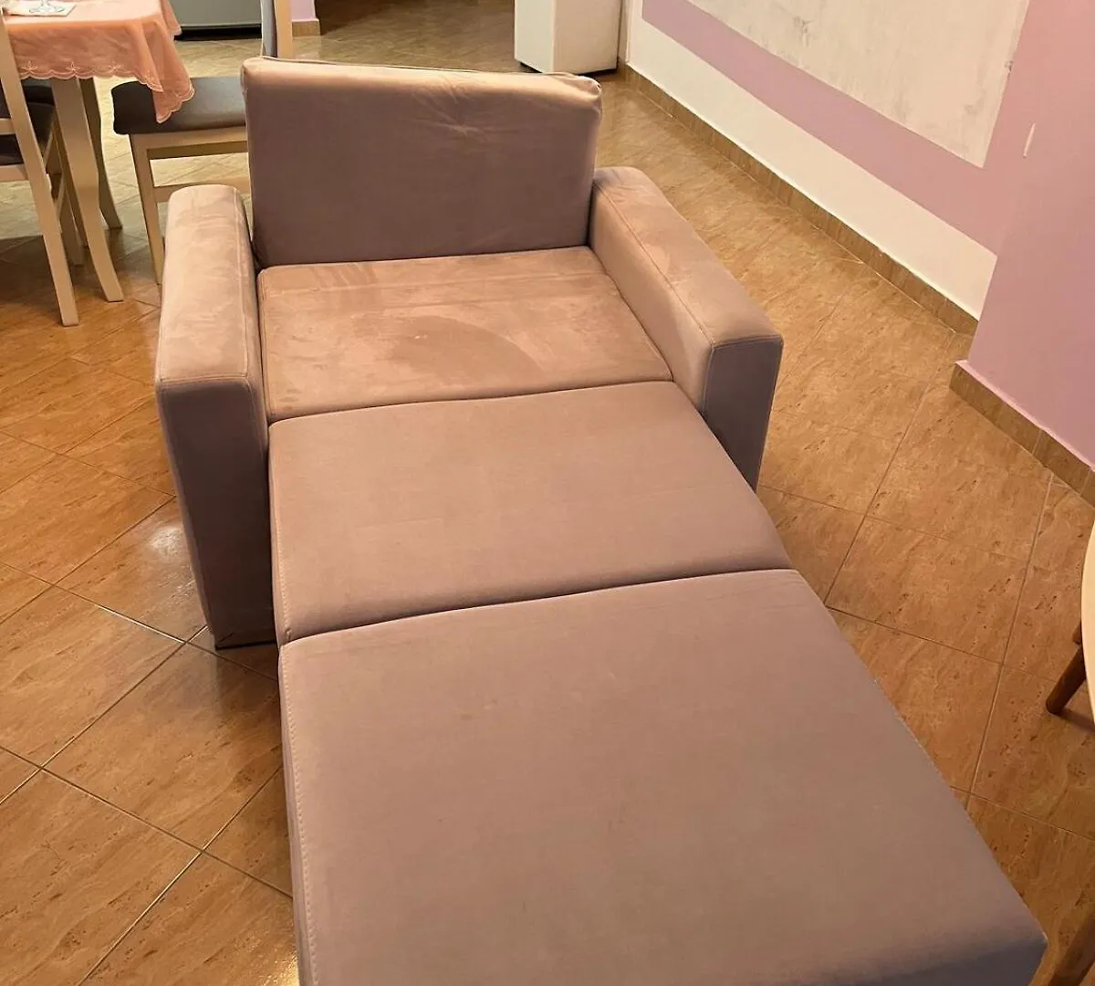Apartment Near The Beach With Sea View & Balcony Saranda 0*, ساراندا