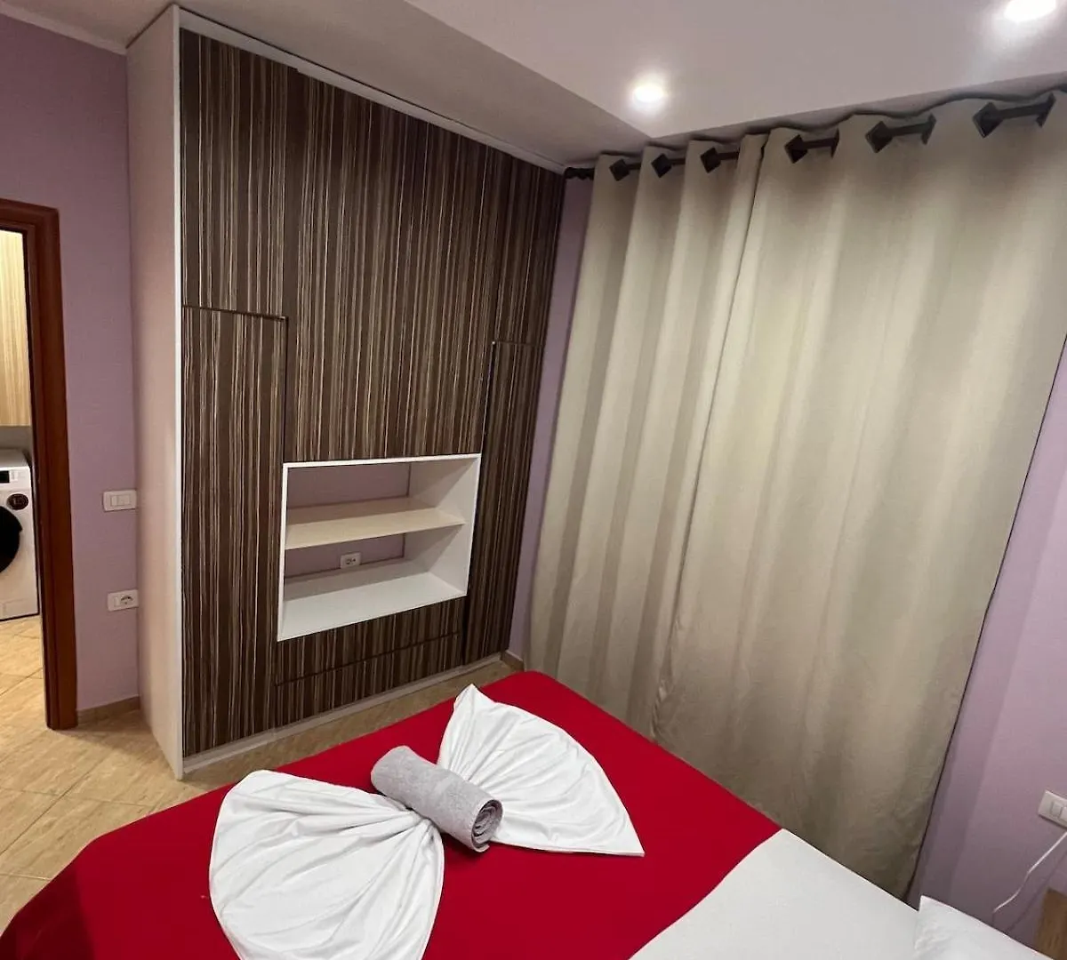 Apartment Near The Beach With Sea View & Balcony Saranda